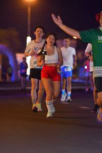 BIB: 105
                            <button type="button" onclick="openModal(21522352)" class="btn btn-primary btn-sm float-right btn-popup" data-toggle="modal" data-target=".modal-high-quality">
                        <i class="fas fa-shopping-cart"></i> Add to Cart
                    </button>
                                            <button type="button" onclick="isThisMe(21522352, true)" class="btn btn-success btn-sm float-right btn-popup btn-isme hidden" data-toggle="tooltip" data-placement="bottom" title="นี่คือรูปของคุณใช่ไหม คลิกที่นี่เพื่อเอาเข้าอัลบั้ม">
                        <i class="fas fa-plus"></i> Add to album
                    </button>
                    <button type="button" onclick="isThisMe(21522352, false)" class="btn btn-warning btn-sm float-right btn-popup btn-isnotme hidden">
                        <i class="fas fa-ban"></i> Remove from album
                    </button>